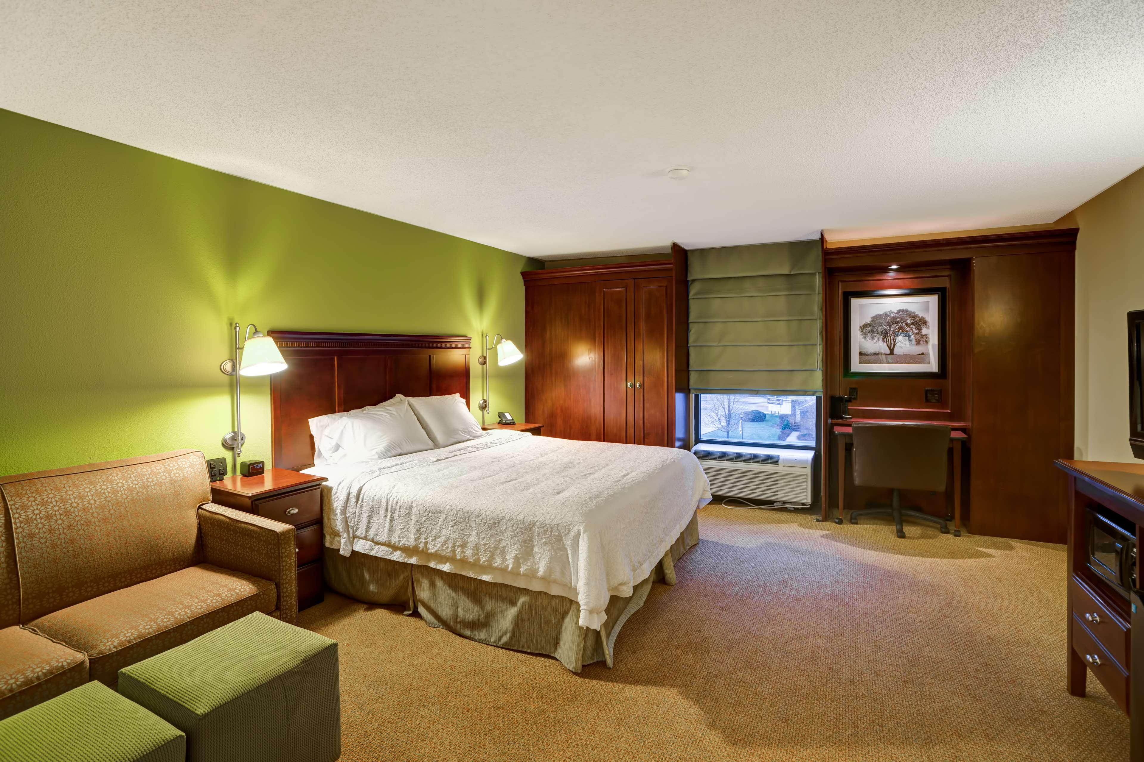 Hampton Inn Моргантаун Екстериор снимка