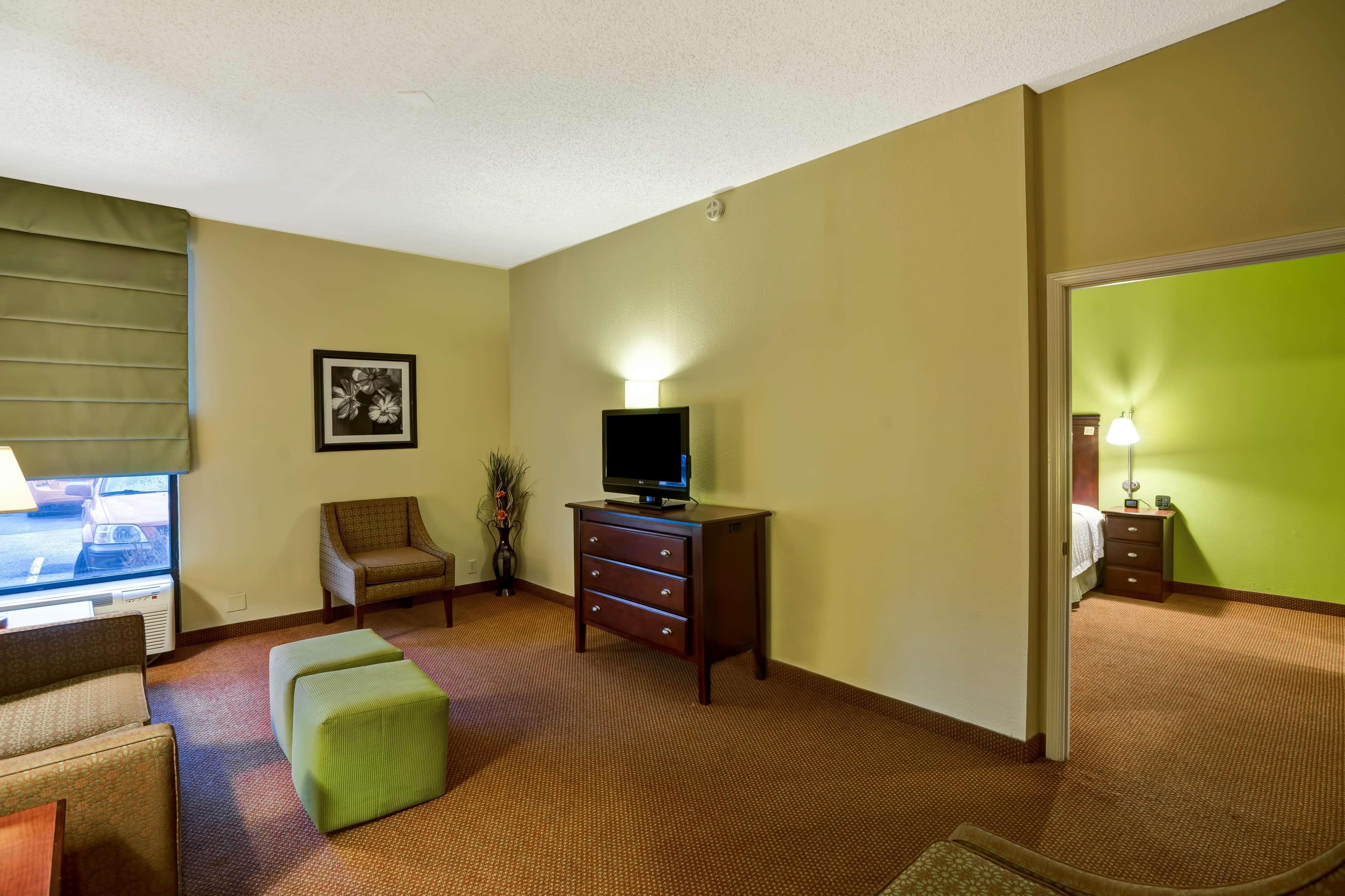 Hampton Inn Моргантаун Екстериор снимка