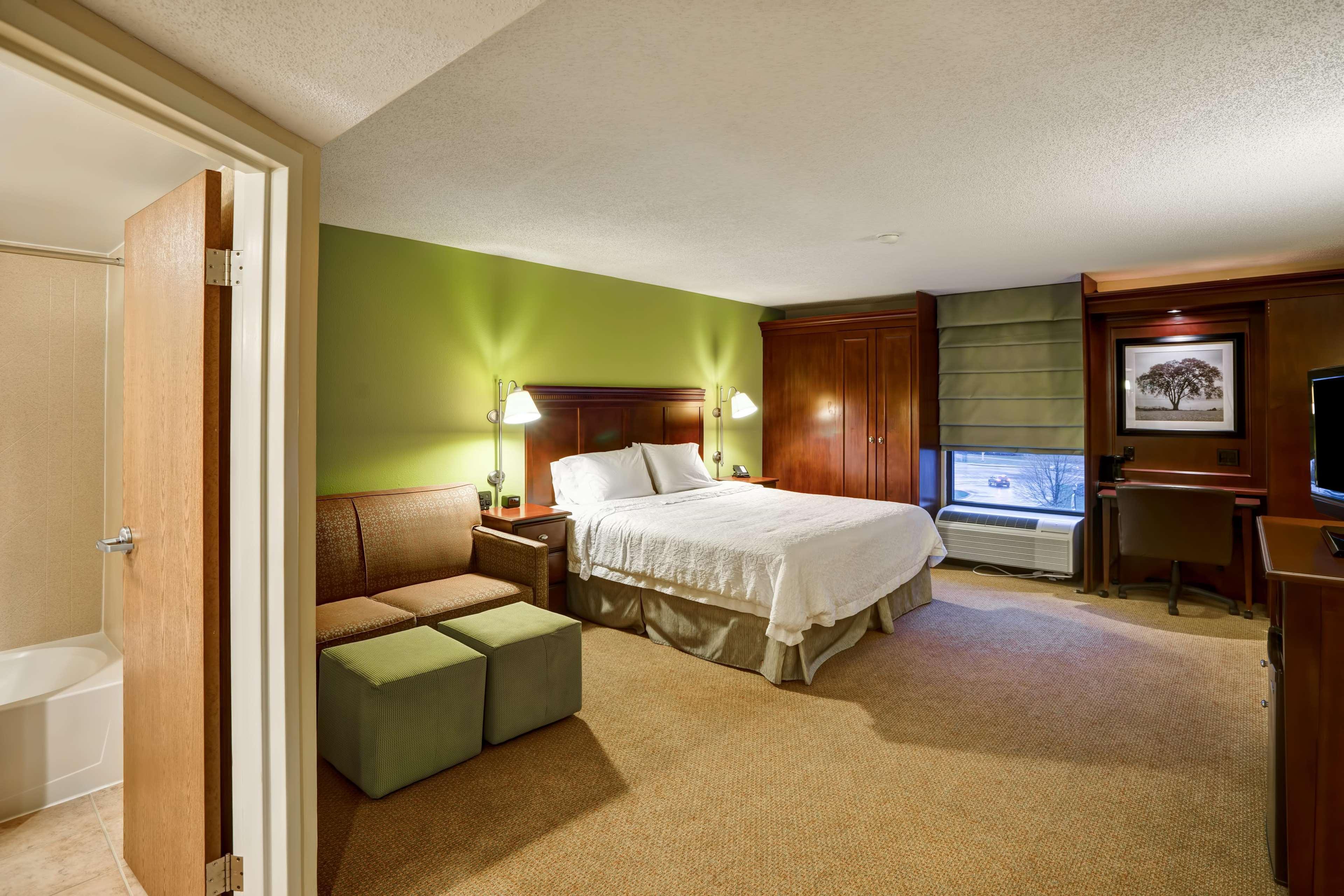 Hampton Inn Моргантаун Екстериор снимка