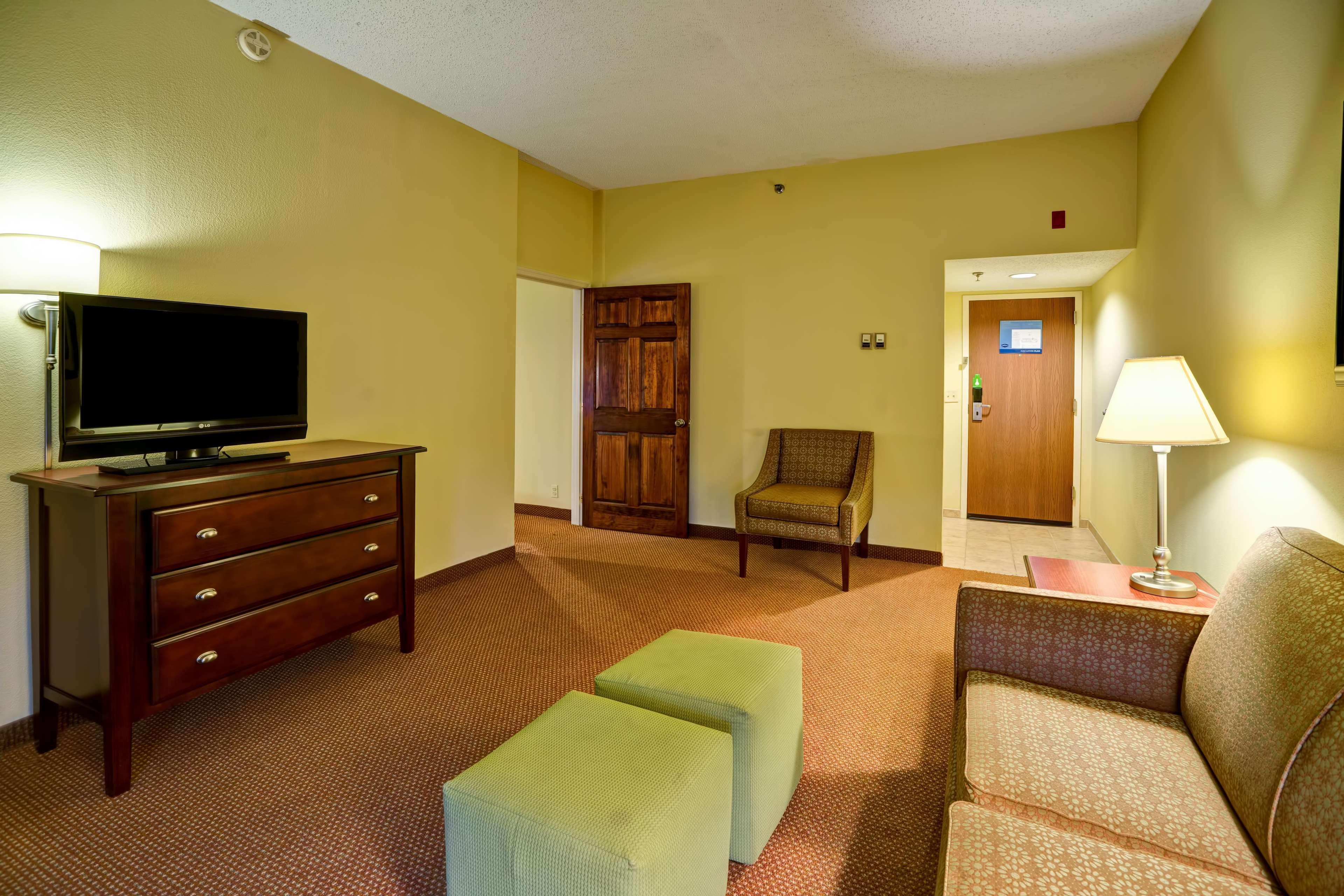 Hampton Inn Моргантаун Екстериор снимка