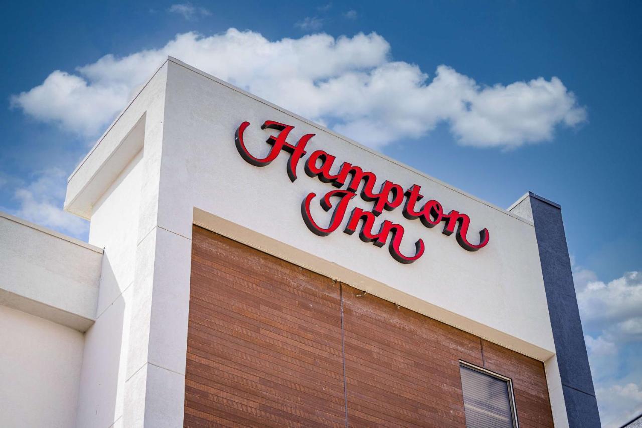 Hampton Inn Моргантаун Екстериор снимка