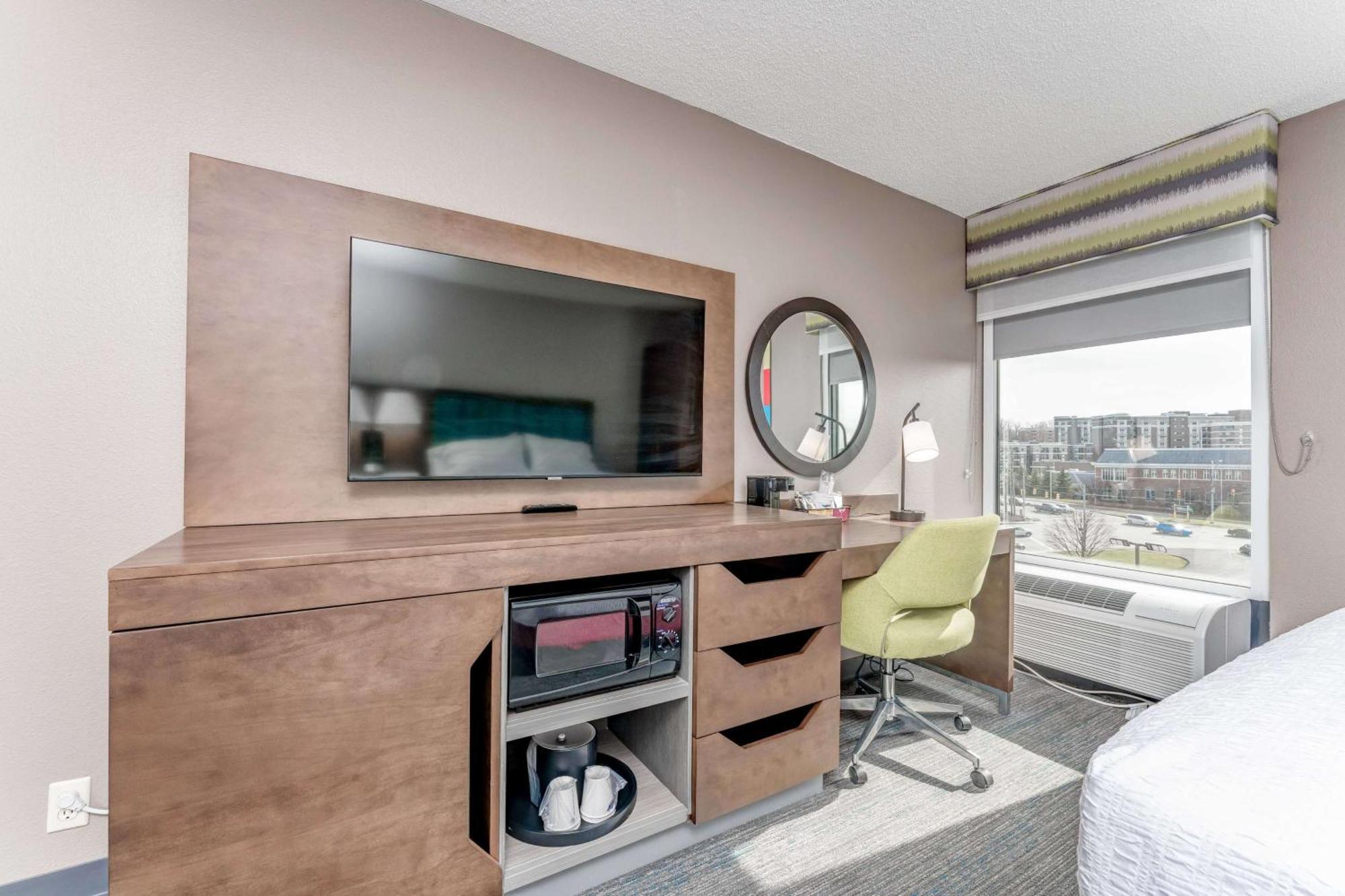 Hampton Inn Моргантаун Екстериор снимка